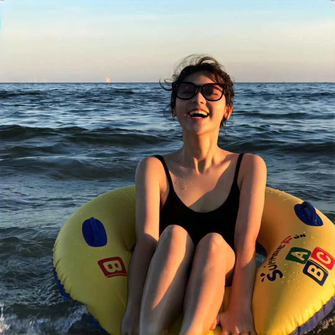 院子里的女人