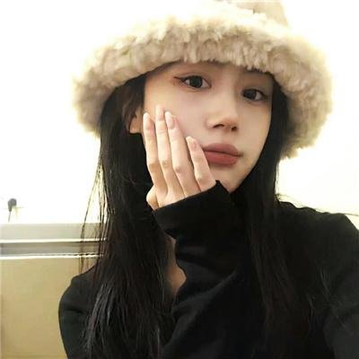 小鱼莉莉